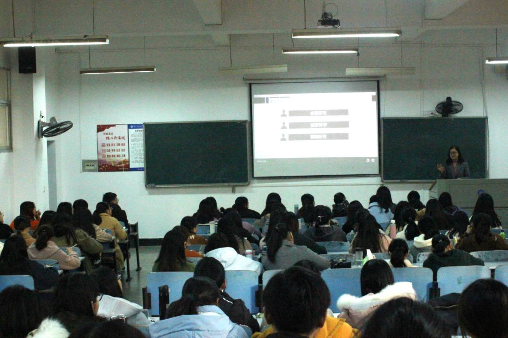 4dcbd790ae3f4bc6affe36ac5ebbd4cb.jpg 4dcbd790ae3f4bc6affe36ac5ebbd4cb.jpg