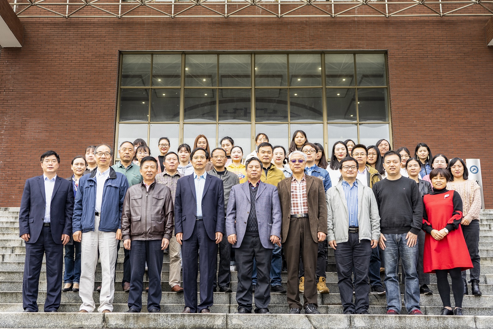 06b4489dfe8b4011a8ec322f8aca4f8d.jpg 06b4489dfe8b4011a8ec322f8aca4f8d.jpg