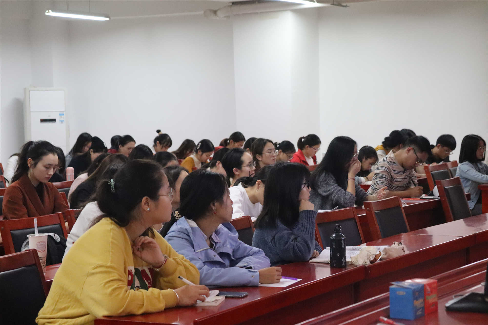 e9ad7d7859f74034ae0ba786f676bfb7.jpg e9ad7d7859f74034ae0ba786f676bfb7.jpg