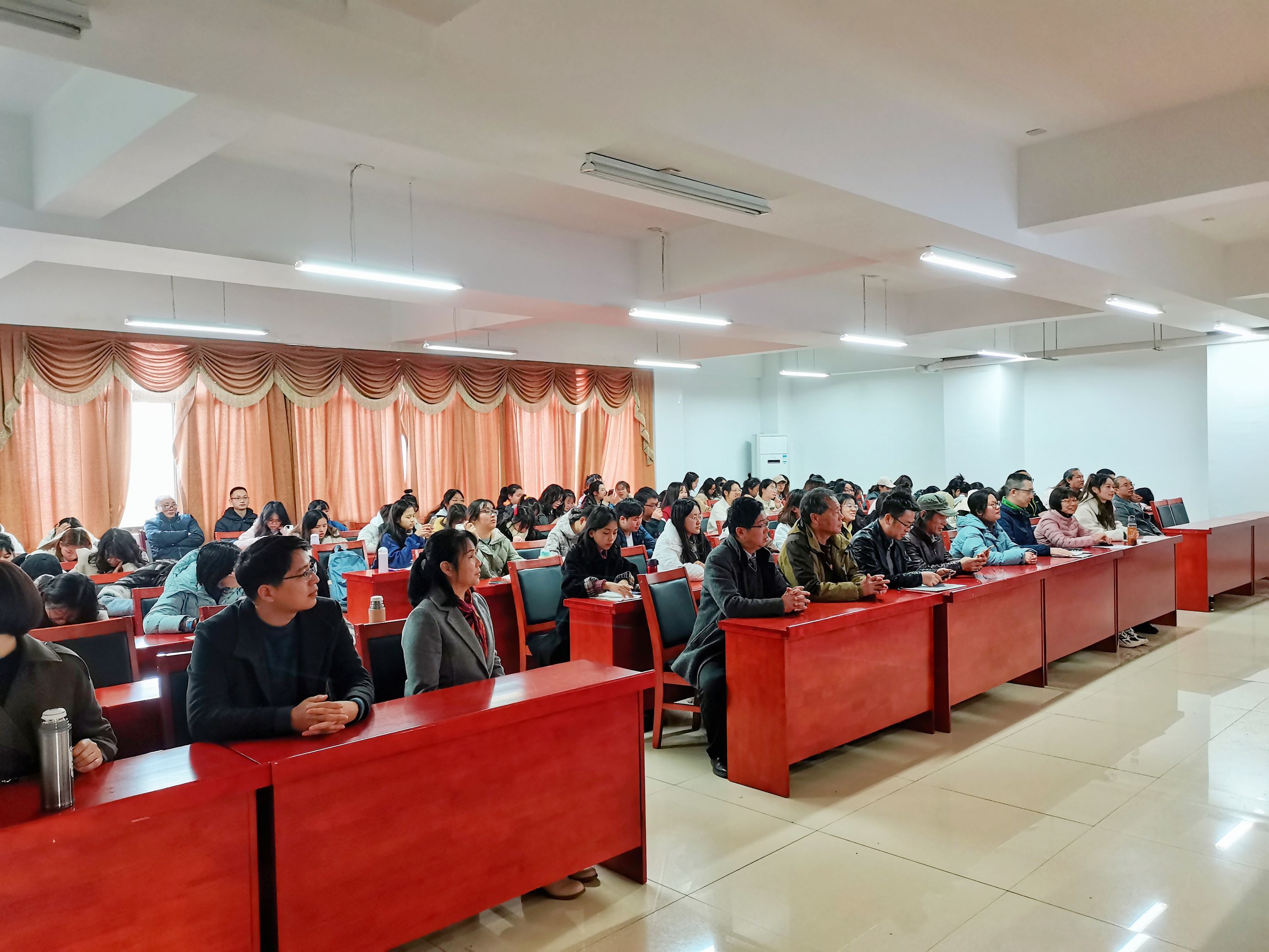 7f29f6f7203a4f328c9cce78bb7b2aed.jpg 7f29f6f7203a4f328c9cce78bb7b2aed.jpg