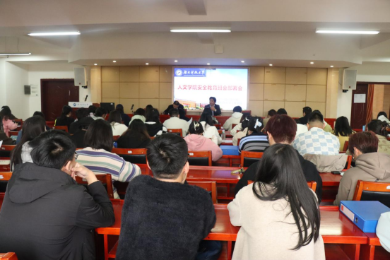 18941e4e2f70454ab07a0b8ce24e6eda.png 18941e4e2f70454ab07a0b8ce24e6eda.png