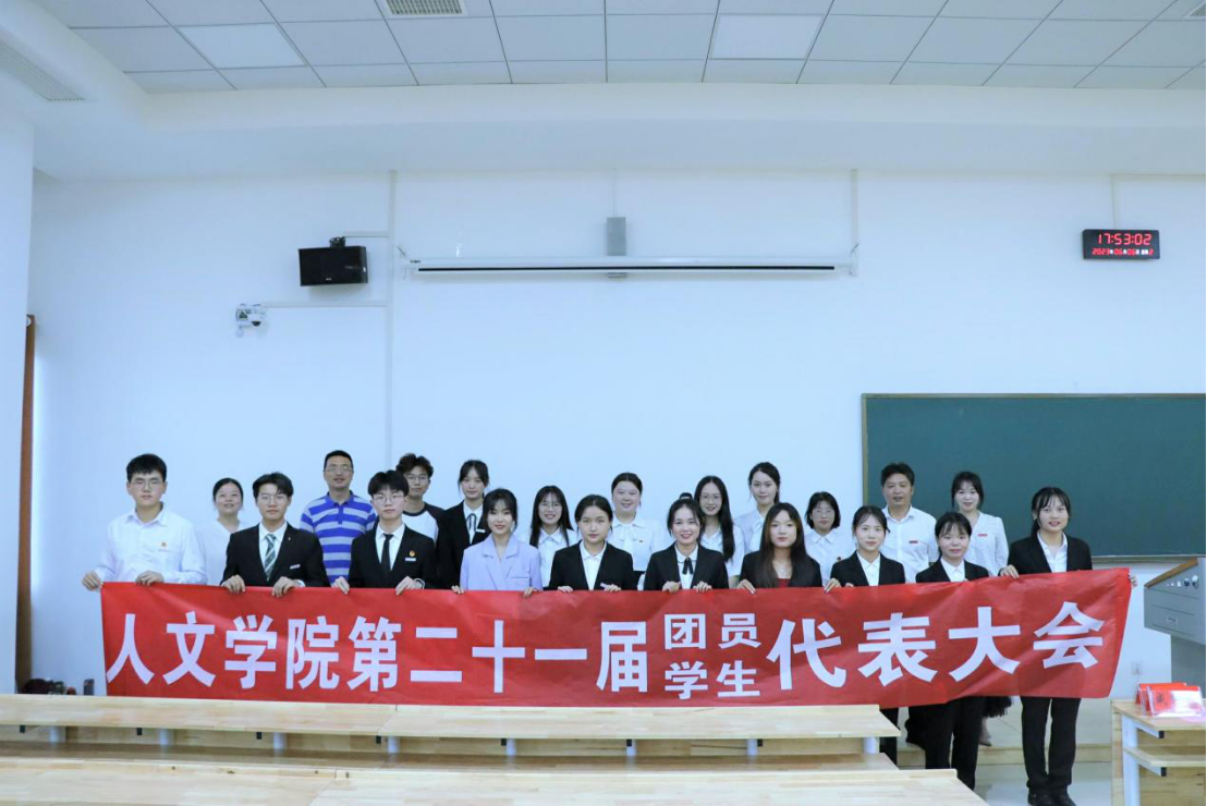 b1a8716c0caa46bdaff00a408ec20c7b.png b1a8716c0caa46bdaff00a408ec20c7b.png