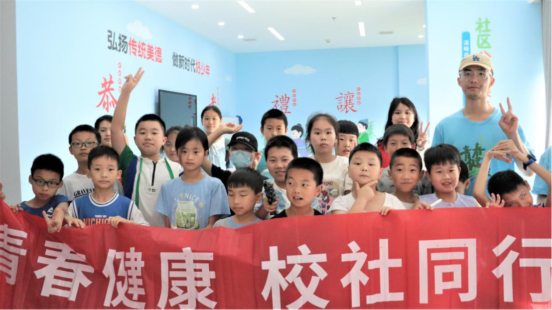 b5b39e6a60564af3b501b4dc393871ef.png b5b39e6a60564af3b501b4dc393871ef.png