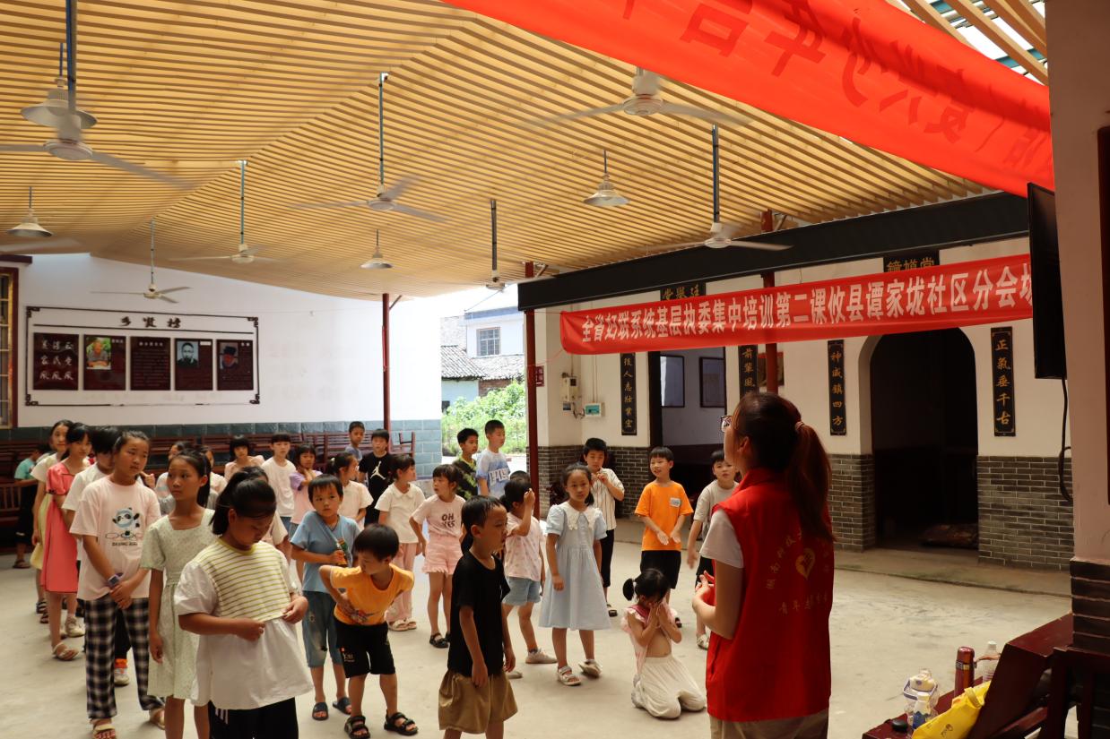 2900dcef1beb40c3804c25b7b8be221c.jpg 2900dcef1beb40c3804c25b7b8be221c.jpg