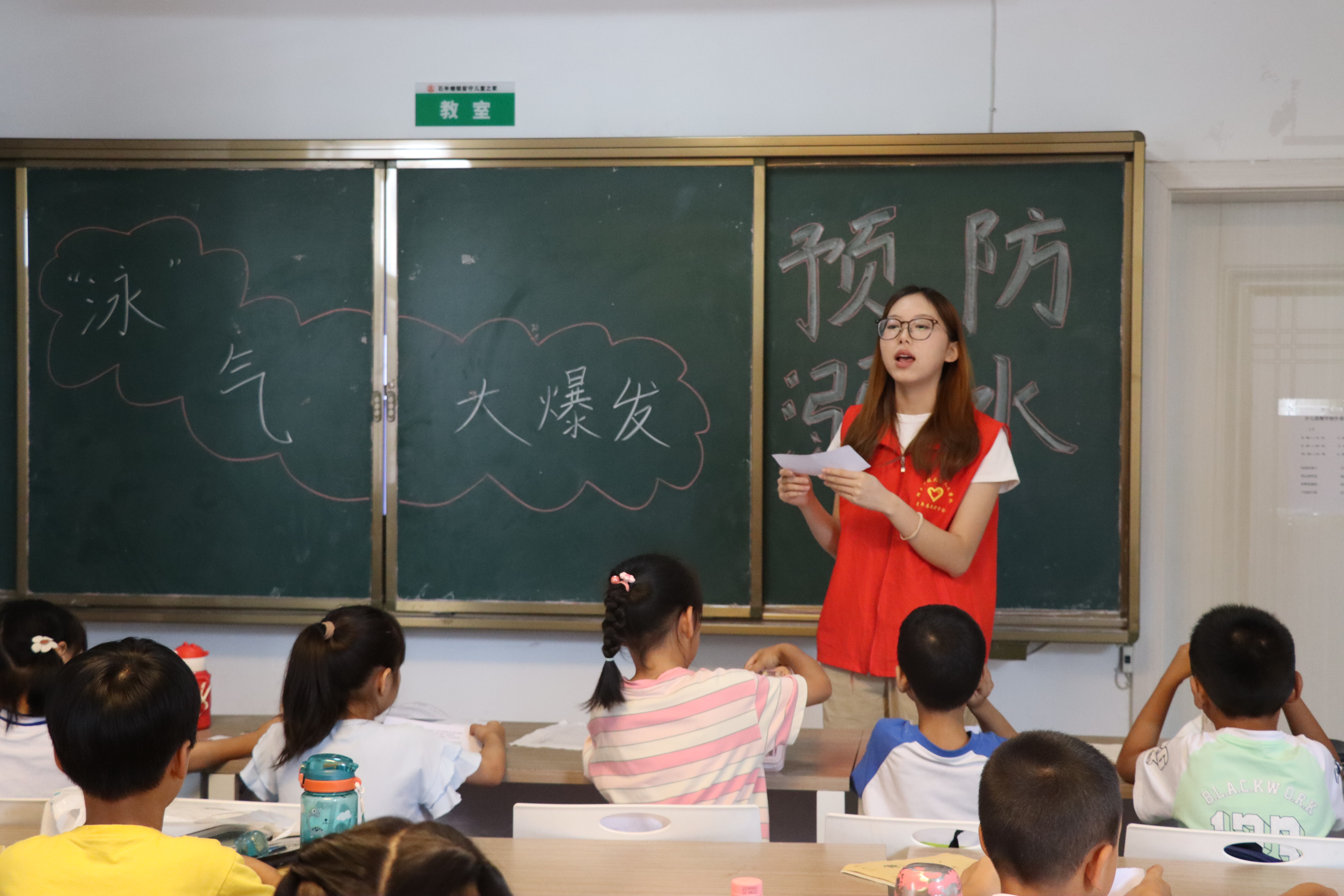 b31a64f1d061429f833ac45deb8676d3.jpg b31a64f1d061429f833ac45deb8676d3.jpg