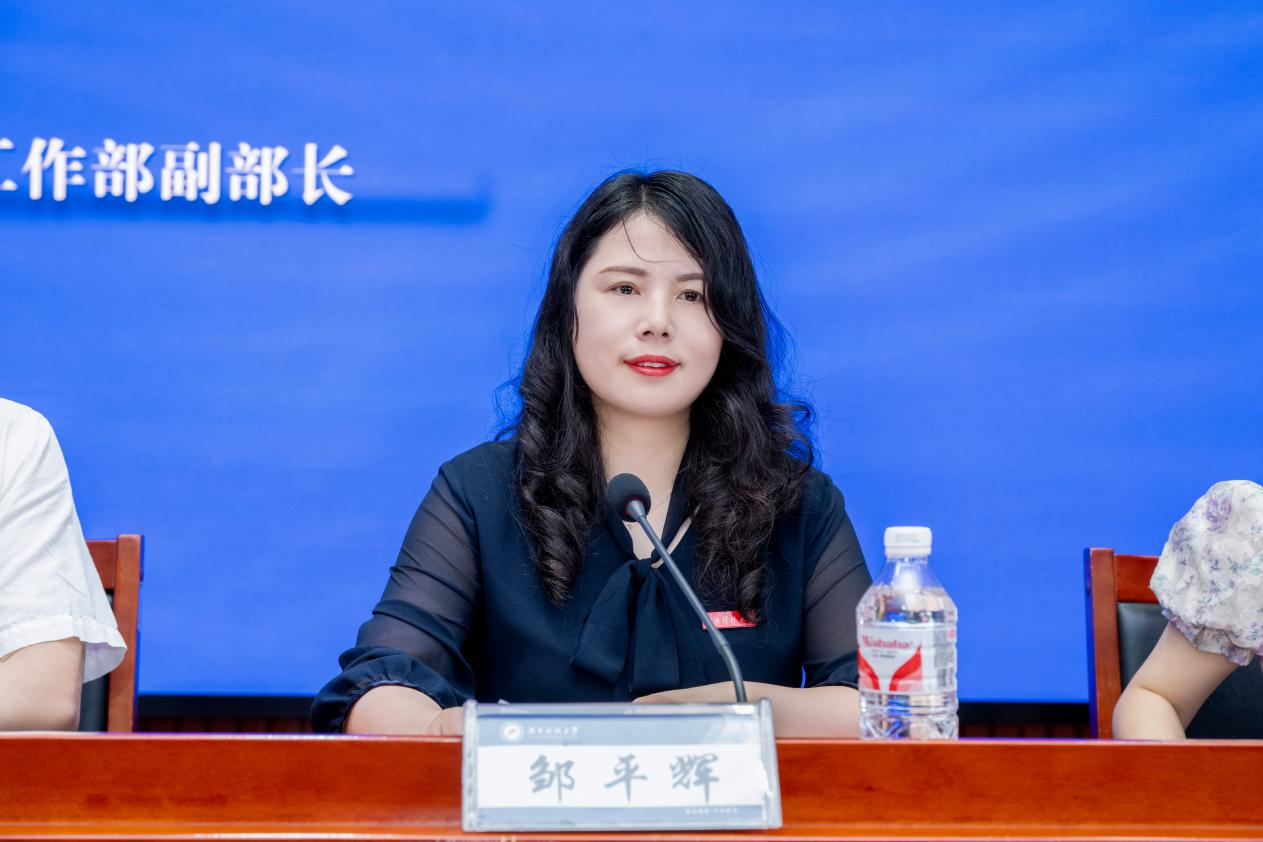 b9f6ed85ea1b48f49f4a90219f1eb15f.png b9f6ed85ea1b48f49f4a90219f1eb15f.png