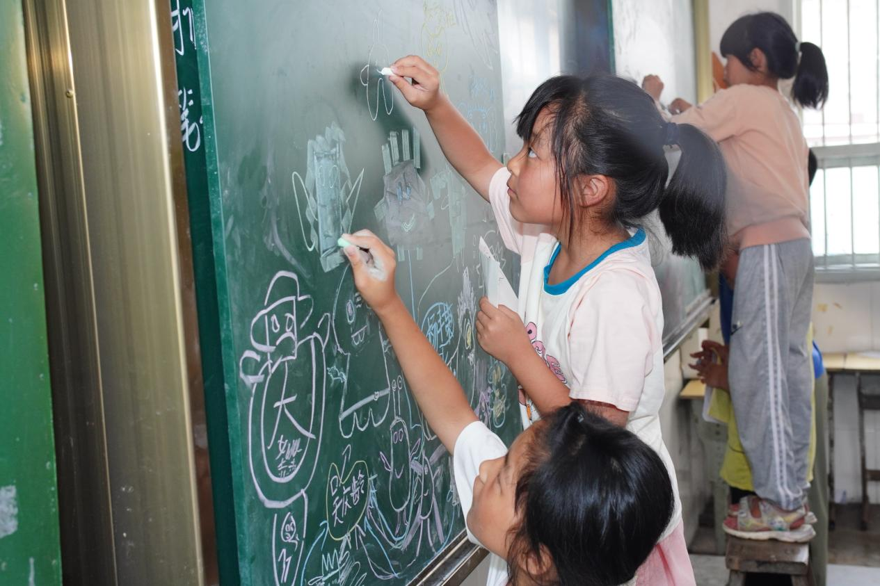 10bce9b392f14713b5e1070486d8319c.png 10bce9b392f14713b5e1070486d8319c.png