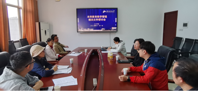 24e723d271a74e1ea275195dc7d93394.png image.png