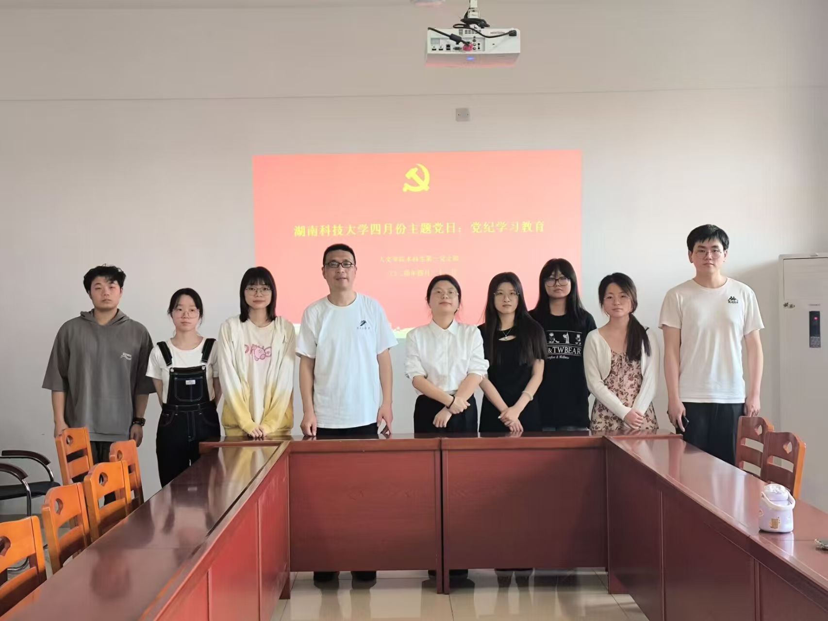 5e6eb6136dfc41d9812fdd254143644b.jpg 5e6eb6136dfc41d9812fdd254143644b.jpg